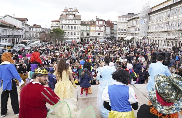 carnaval_guimaraes_1_1024_2500