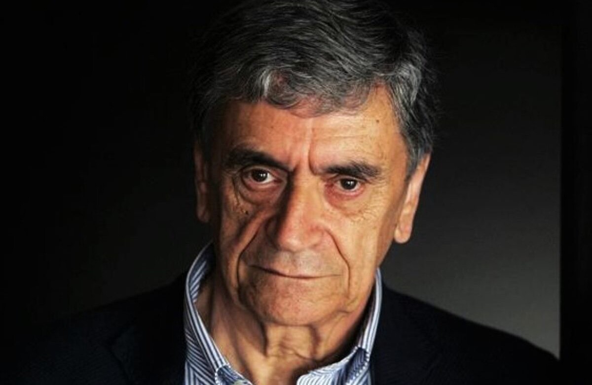 A Educação e a Escola - Parar, Pensar, Agir.