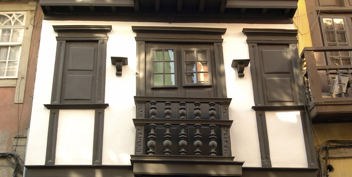 Edifício da Rua Egas Moniz, 113