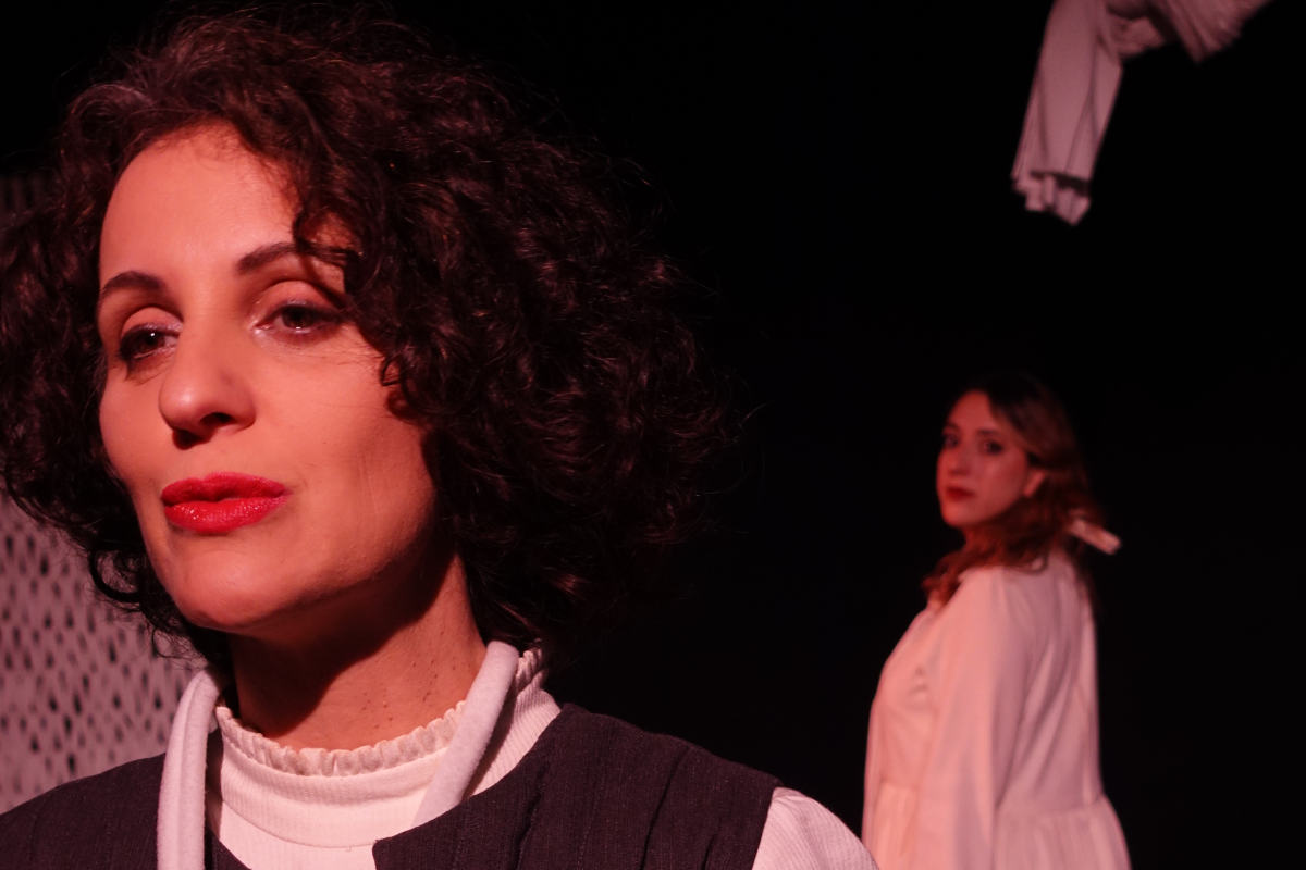 Sa(n)tã - Uma vida em delírio ou a tentativa de não esquecer