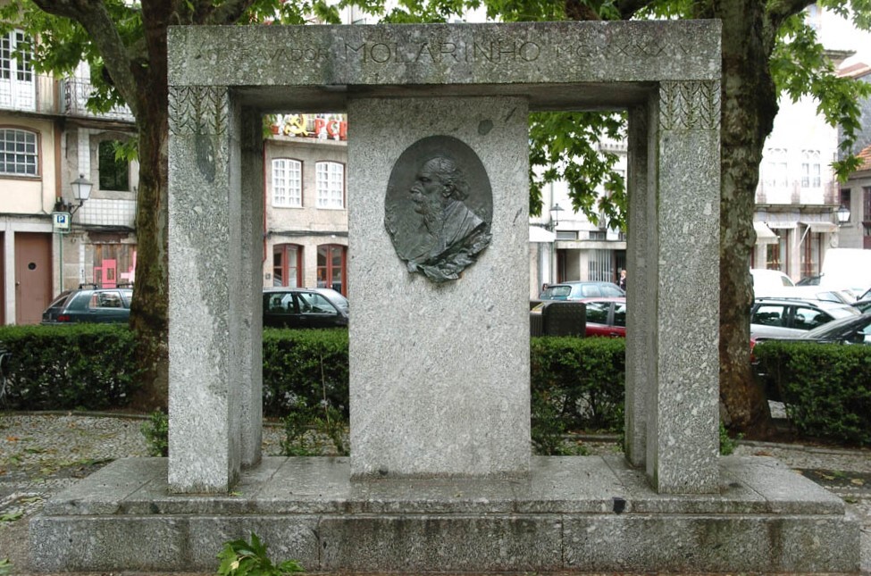 Monumento a José Arnaldo Molarinho
