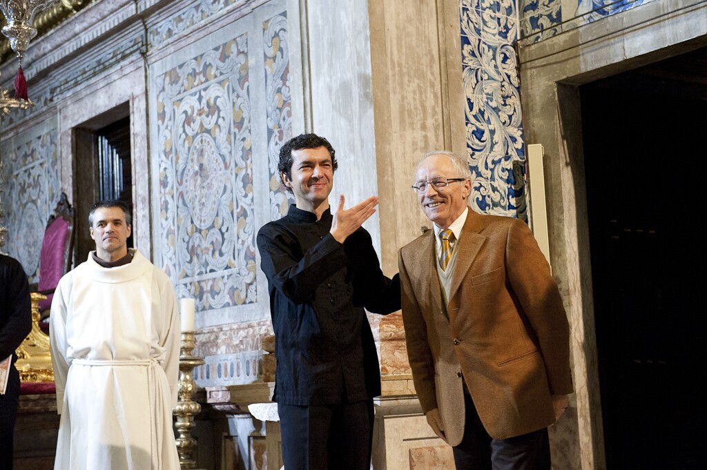 Voces Caelestes - Passion rio Polif˘nico de GuimarĈes 7
