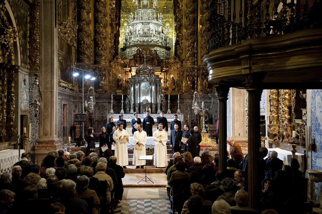 Voces Caelestes - Passion rio Polif˘nico de GuimarĈes 4